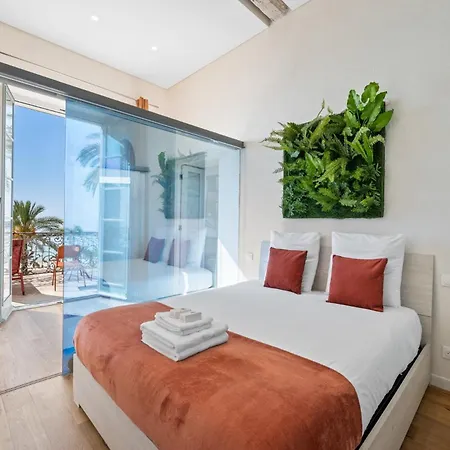 Les Sablettes Bord De Terrasse Appartement Menton